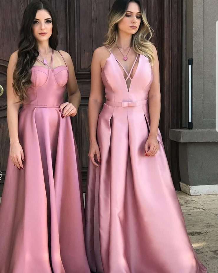 Aluguel de Vestido de Festa Madrinha de Casamento Romântico Decotado Longo Rosa próximo ao Riachuelo - Fino Traje Moda Festa