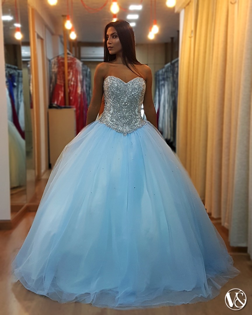 Aluguel de Vestido de Festa Quinze Anos Tiffany Azul no M ier