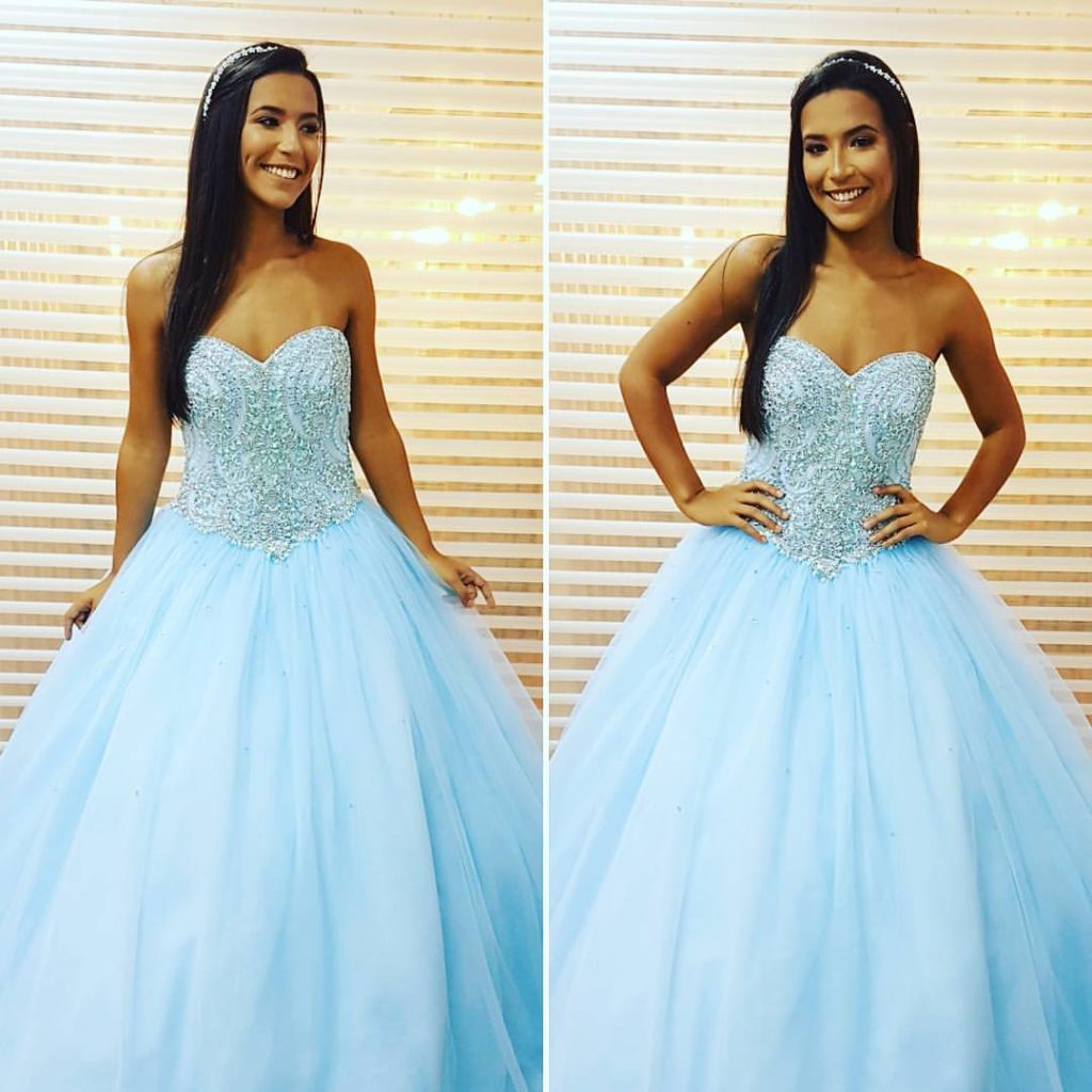 Vestido de Festa 15 anos Longo Azul Tiffany próximo à Pavuna para ...