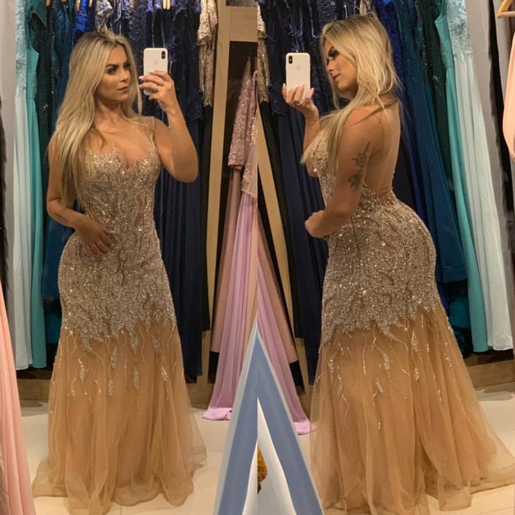 Vestido de Festa Formatura 2019 Longo Dourado próximo ao Shopping Tijuca para Alugar - Fino Traje Moda Festa