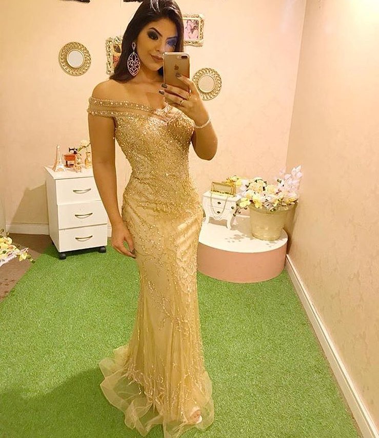 Vestido de Festa Formatura de Enfermagem Dourado Jóia próximo à Vila Isabel - Fino Traje Moda Festa