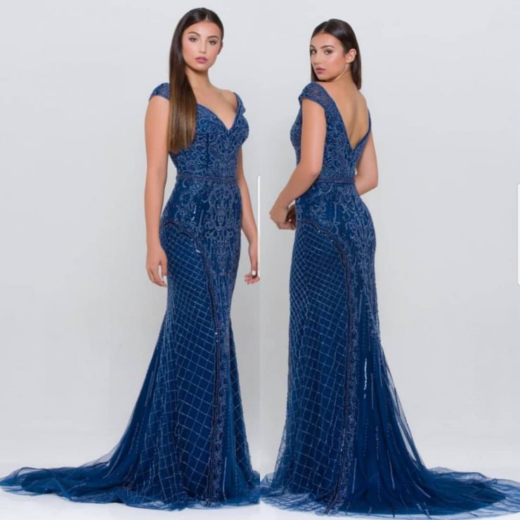 Vestido de Festa Longo Pedraria Senhora Azul Marinho no Méier para Alugar - Fino Traje Moda Festa