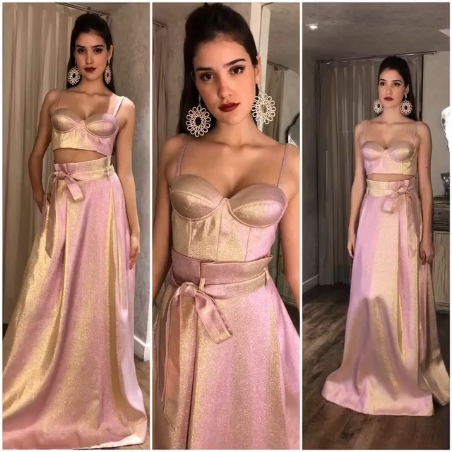 Vestido de Festa Madrinha 2020 Rosa Longo próximo ao Recreio - Pathisa