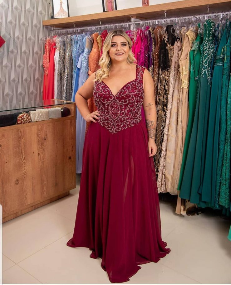 Vestido de Festa Madrinha de Casamento Marsala Plus Size próximo à Cascadura - Aluguel - Fino Traje Moda Festa