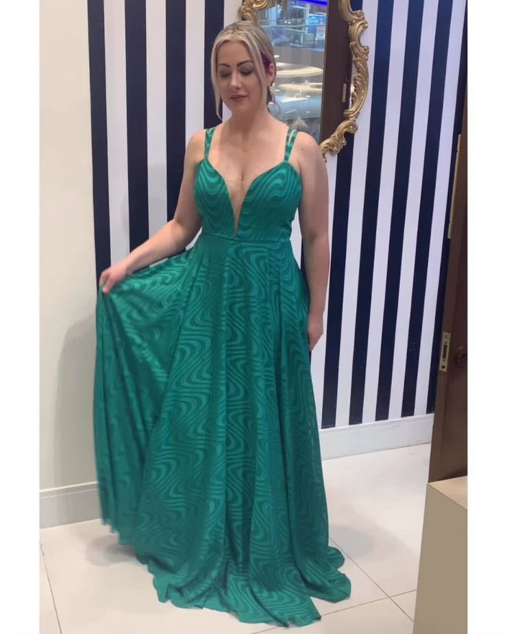 Vestido de Festa Verde Formatura Convidada Florido próximo ao Shopping Downtown - Blue Shop