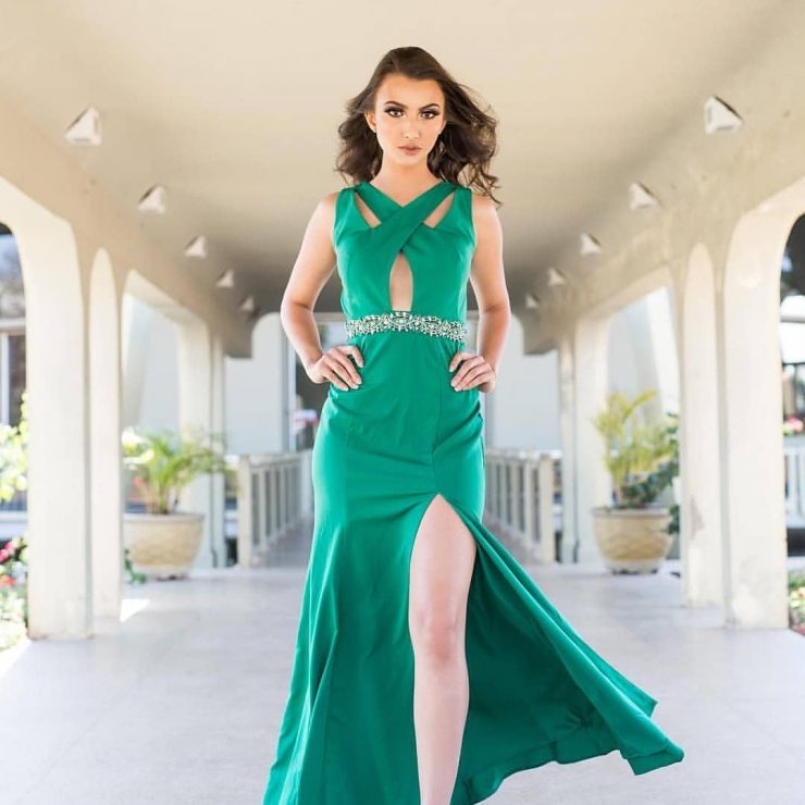 Vestido de Festa Verde Formatura de Odontologia próximo à Madureira para Alugar - Fino Traje Moda Festa